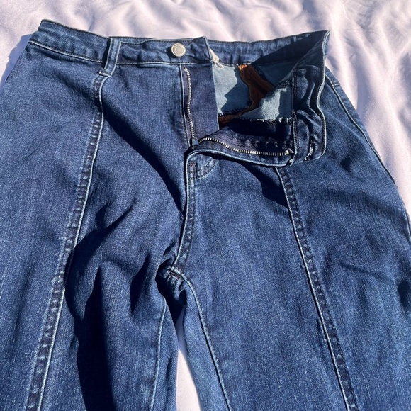 SAINTS AND HEARTS BELL BOTTOM JEANS WITH RAW HEM Y2K 90S STYLE BOHO COWGIRL - Picture 9 of 15